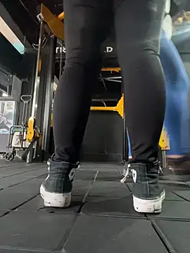 MiaHotboobs 网络视讯表演