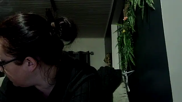 عرض كام feline27