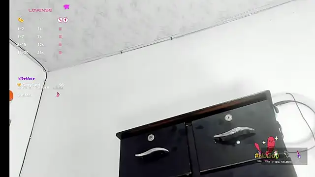 Chat XXX en directo de Serenity_Lux