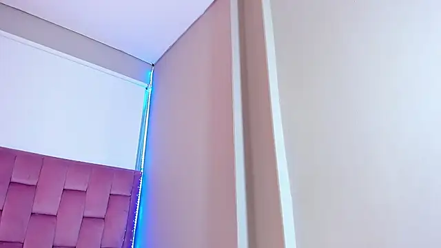 Roxy_Stonee: απευθείας συνομιλία ΧΧΧ