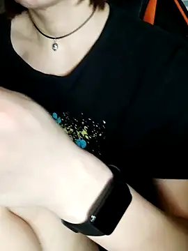 Aashikalaa: απευθείας συνομιλία ΧΧΧ