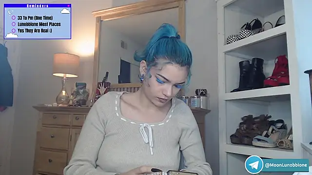 Lunobbione's Live XXX Chat