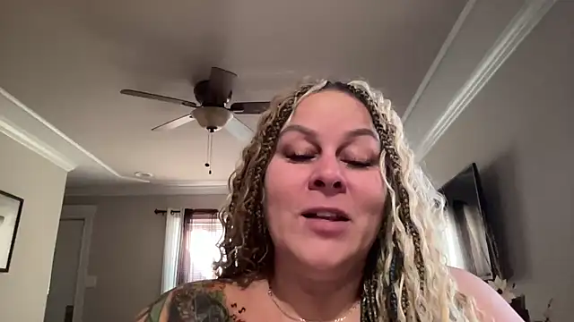 WorldsGreatestCockRater Live XXX-Chat