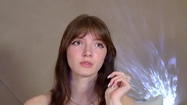 SophiaProve Adlı Modelin Canlı XXX Sohbeti