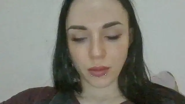 دردشة Trinsy_Love الجنسية المباشرة