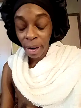 Czat XXX na żywo – Jasmine_FullsShine