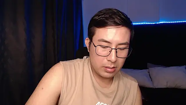 andrewmhilton_ 现场XXX聊天