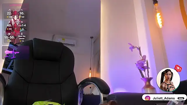 Juliett_Adams_ Chat XXX in diretta