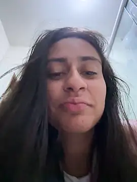 Totoquinha_Cardoso Adlı Modelin Canlı XXX Sohbeti