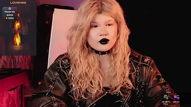 LilithNlsn Chat XXX in diretta