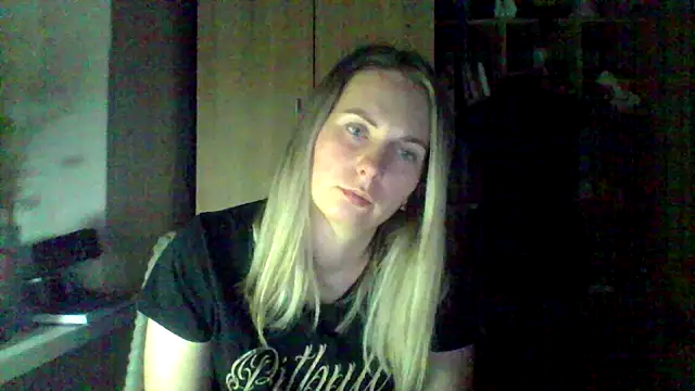 Mollie365's Webcam Show