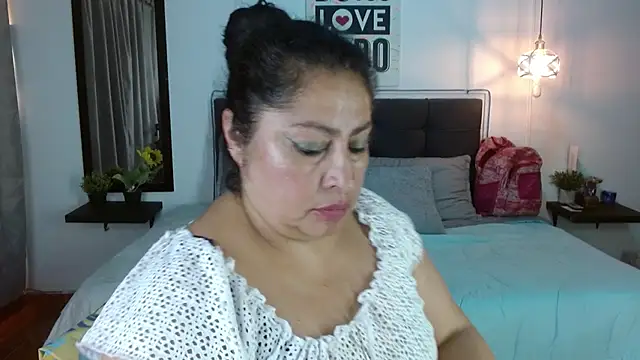 Keyla01_'s Live XXX Chat