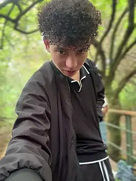 yoursexyjoseのライブXXXチャット