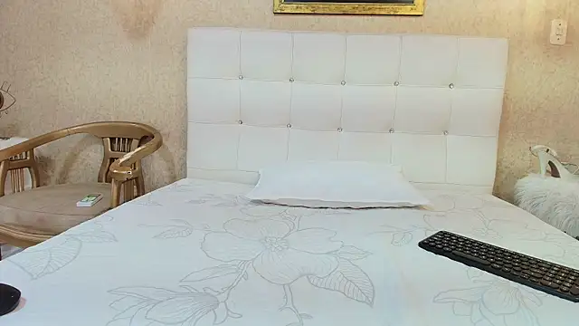 Sammantha_hotx – Naživo XXX chat