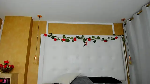 Heidy_milf – Live XXX-chat