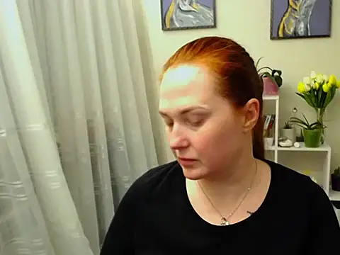 Lady_Tiana: онлайн-секс-чат