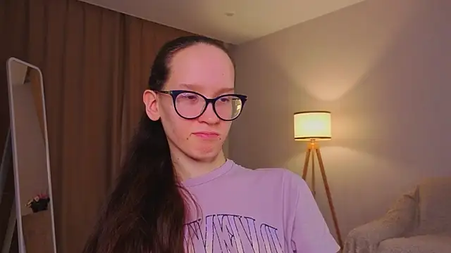 BettyBrowni: απευθείας συνομιλία ΧΧΧ