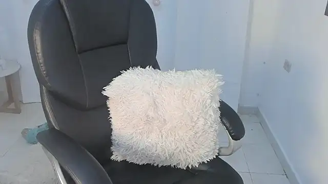 shooting_wilson live XXX chat