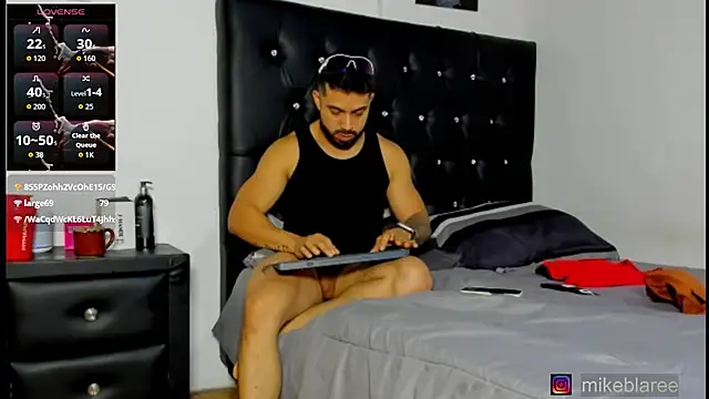 mikeblareeのライブXXXチャット