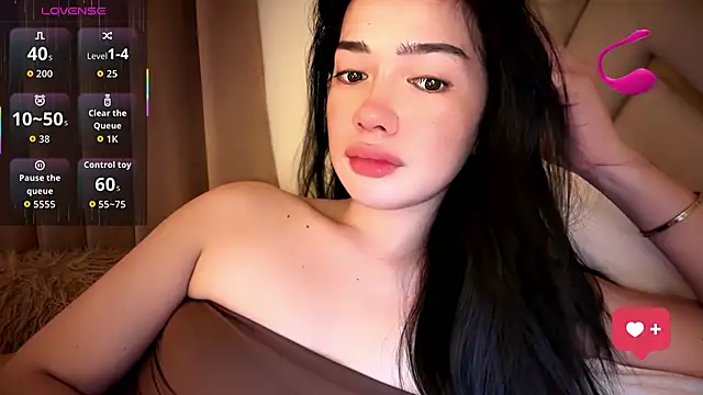 maui_wowie's Live XXX Chat