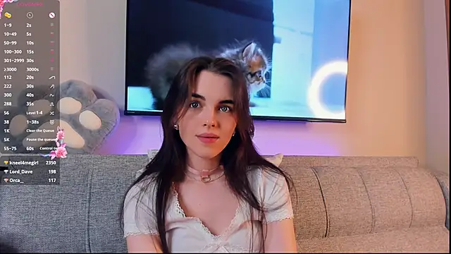 دردشة MirnaTellado الجنسية المباشرة