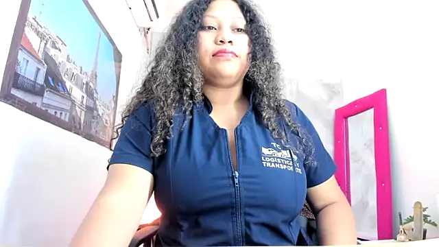 XXX chat uživo modela Lunastar02