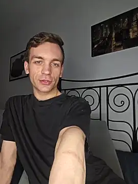 nickdtr23 Show Webcam