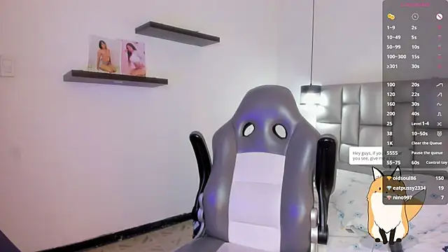 Czat XXX na żywo – KarlieMoore