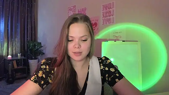 Czat XXX na żywo – Kira_love_81