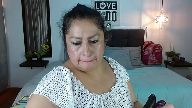 Keyla01_'s Live XXX Chat