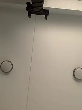 دردشة holyeroticss الجنسية المباشرة