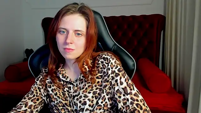 Chatroom XXX en direct de FreyaVey