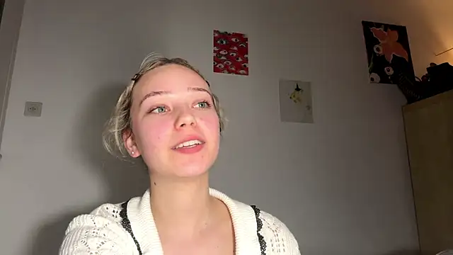 SourMidday Live XXX-Chat