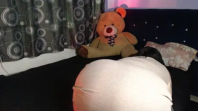 ANGELIQUE_KLANE Live XXX Chat