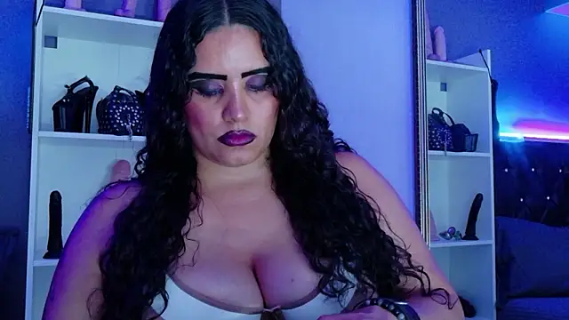 MariaGaitan Chat XXX live