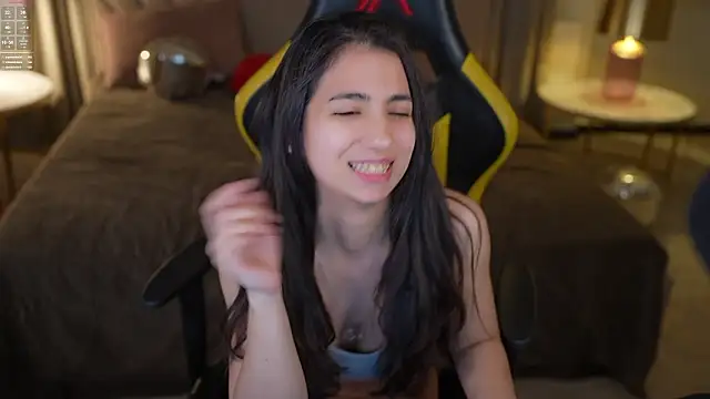 Anetta_kissのウェブカメラショー