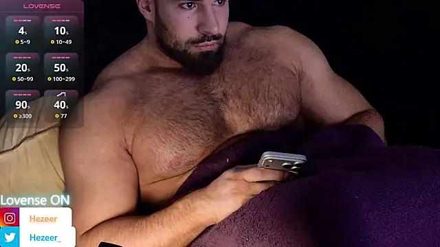 Musculus6 élő XXX-chatje