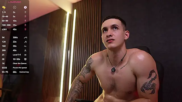 JacksonOlsenn's Webcam Show