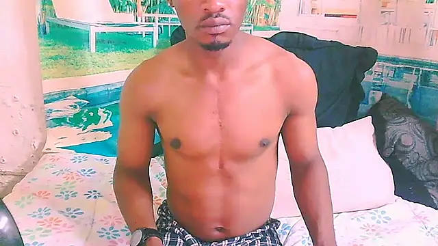 Chat +18 de EbonyTiger69 ao vivo