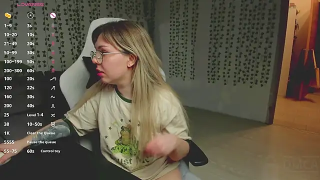 Chat +18 de SpecterGirl ao vivo