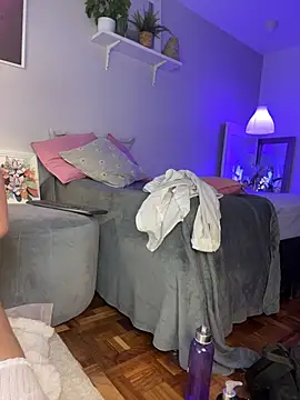 Živý XXX chat Jade-Naughty