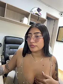 ami_santos Chat XXX live