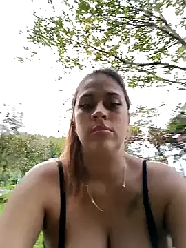 MariBelle1 Adlı Modelin Canlı XXX Sohbeti