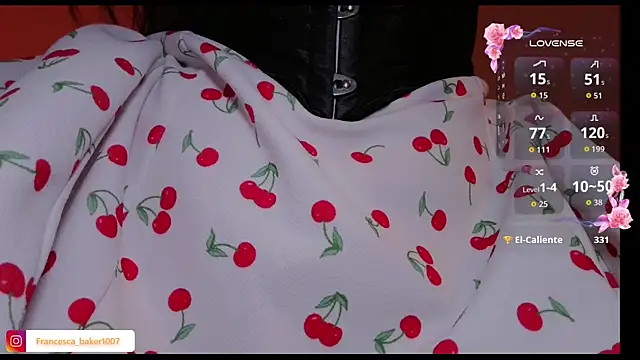 Chat +18 de francesca_baker1007 ao vivo