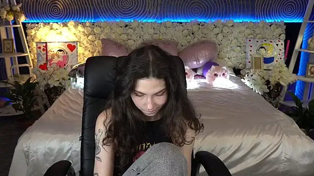 Chat XXX en directo de BabyFlowerr