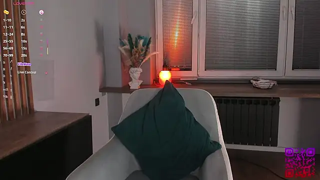 Онлайн чат XXX OssieCrews