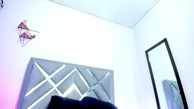 دردشة Emmaa_sweeet_ الجنسية المباشرة