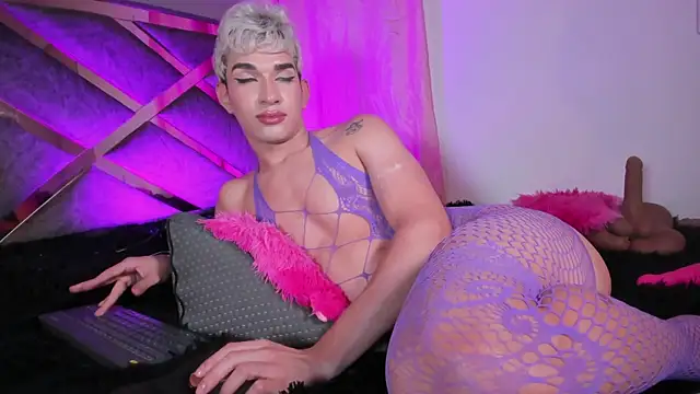 Cherry_zayden_'s Live XXX Chat