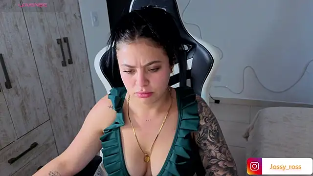 Victoryyy_n Live XXX chat