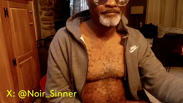 sinnernoir webkamerás műsora